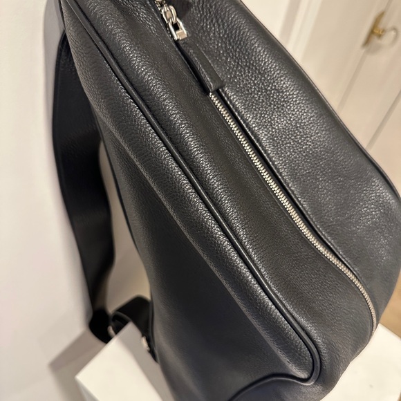 MENS PRADA BACKPACK - Picture 4 of 4